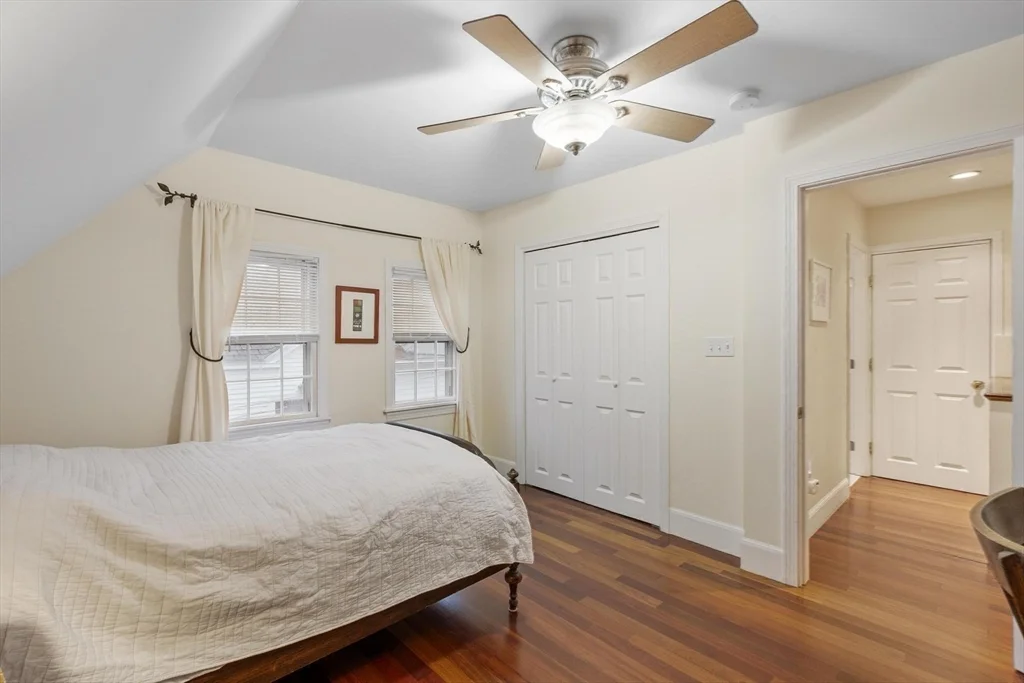 2 bed, 1 bath apartment for rent at 54-R Broadway Unit 3, Rockport — photo 25 of 32