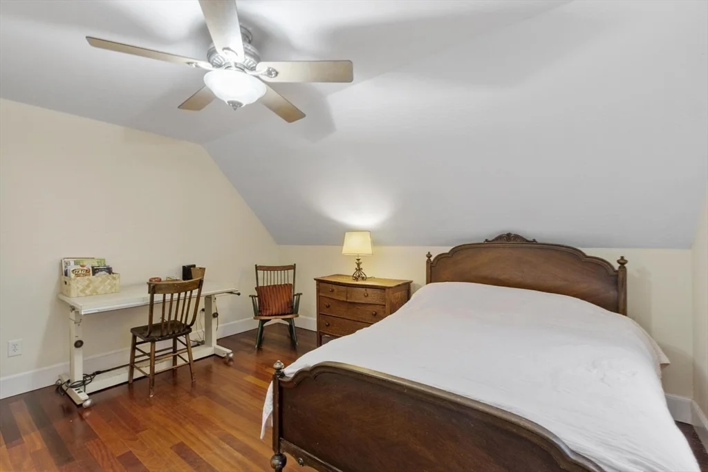 2 bed, 1 bath apartment for rent at 54-R Broadway Unit 3, Rockport — photo 26 of 32