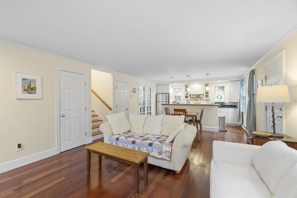 2 bed, 1 bath apartment for rent at 54-R Broadway Unit 3, Rockport — photo 5 of 32