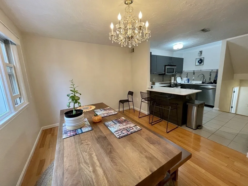 3 bed, 2 bath apartment for rent at 54 Regent Circle, Brookline — photo 7 of 21