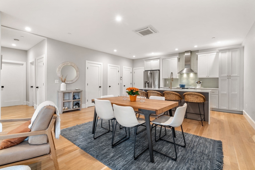 2 bed, 2 bath apartment for rent at 54 River St Unit 10, Dorchester — photo 5 of 18