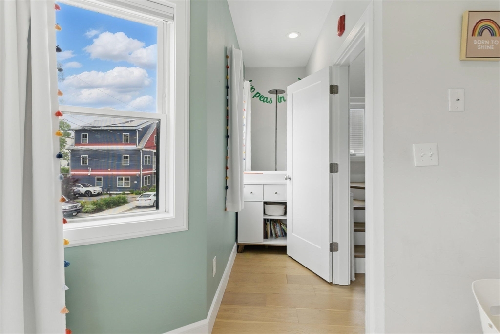3 bed, 2 bath apartment for rent at 54 Robey Unit 54, Roxbury — photo 17 of 42