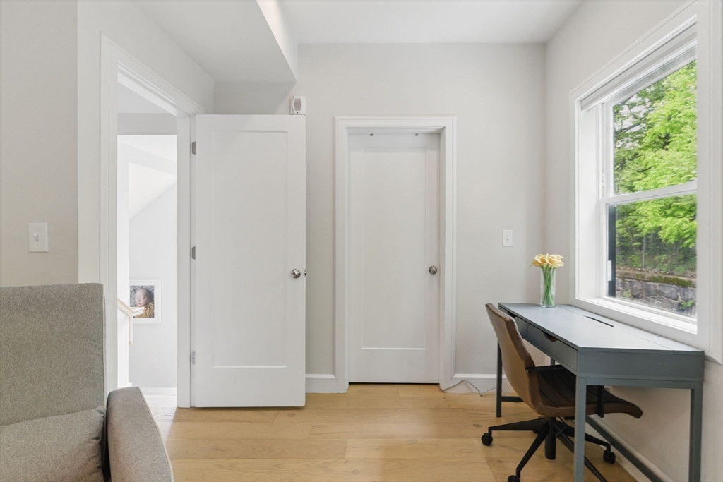 3 bed, 2 bath apartment for rent at 54 Robey Unit 54, Roxbury — photo 11 of 42