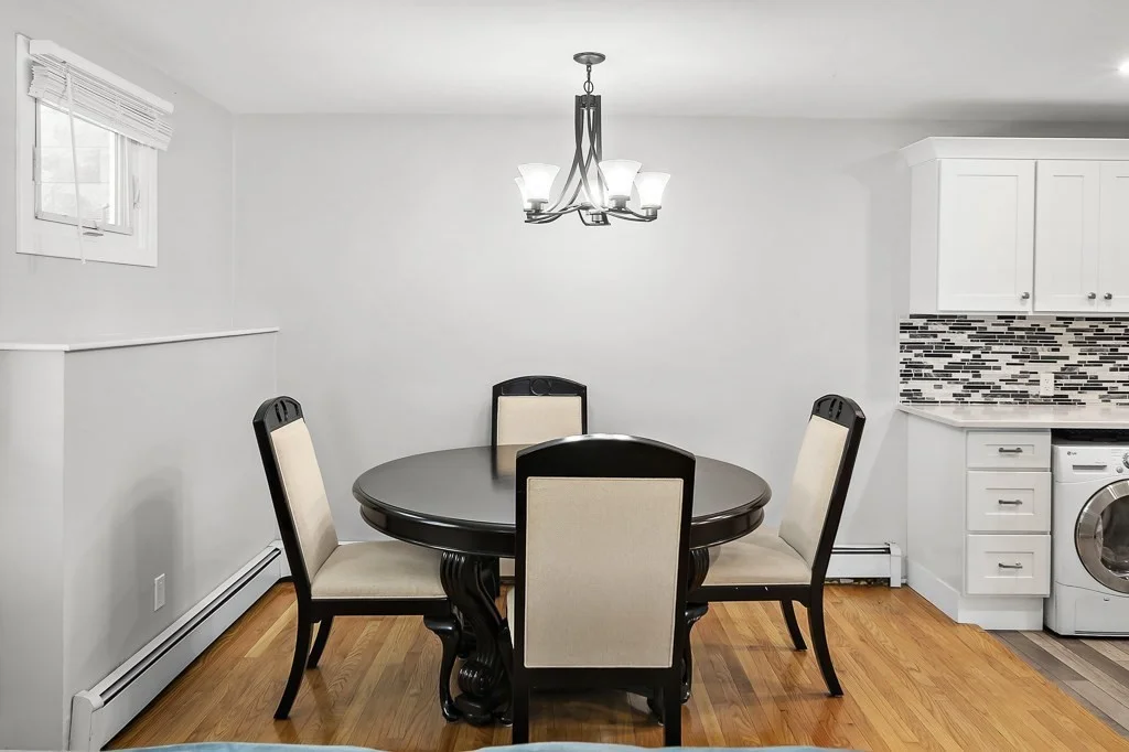 2 bed, 1 bath apartment for rent at 54 Rockvale Circle Unit 54, Jamaica Plain — photo 3 of 20