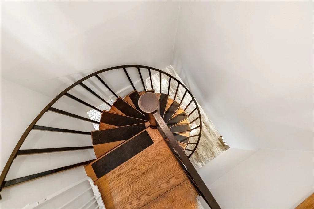 2 bed, 2.5 bath apartment for rent at 54 Russell St Unit 1B, Charlestown — photo 8 of 19
