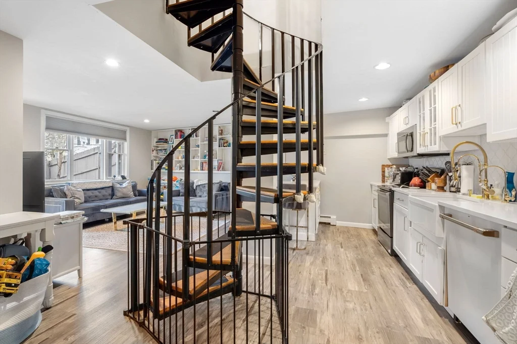 2 bed, 2.5 bath apartment for rent at 54 Russell St Unit 1B, Charlestown — photo 7 of 19