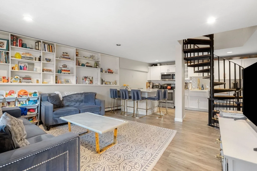 2 bed, 2.5 bath apartment for rent at 54 Russell St Unit 1B, Charlestown — photo 1 of 19