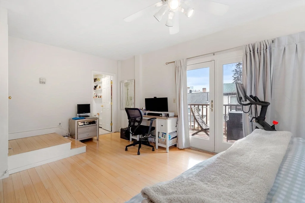 2 bed, 2.5 bath apartment for rent at 54 Russell St Unit 1B, Charlestown — photo 11 of 19