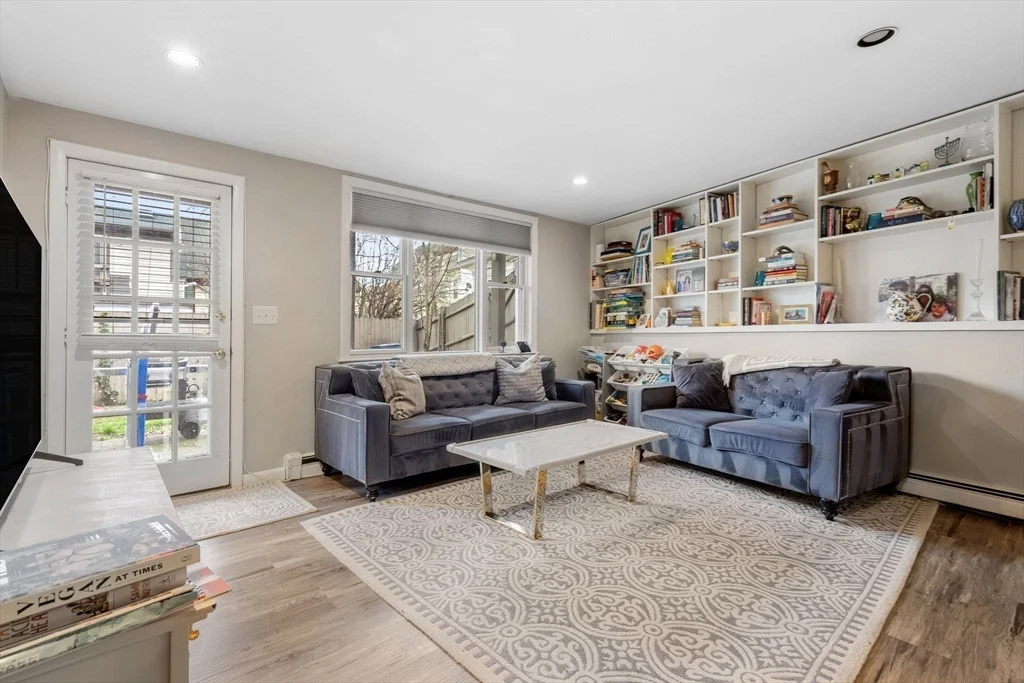 2 bed, 2.5 bath apartment for rent at 54 Russell St Unit 1B, Charlestown — photo 2 of 19