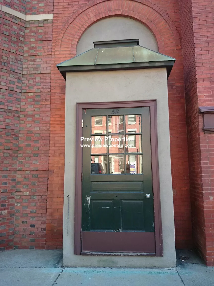 1 bed, 1 bath apartment for rent at 54 South Huntington Ave Unit 04P, Jamaica Plain — photo 3 of 5
