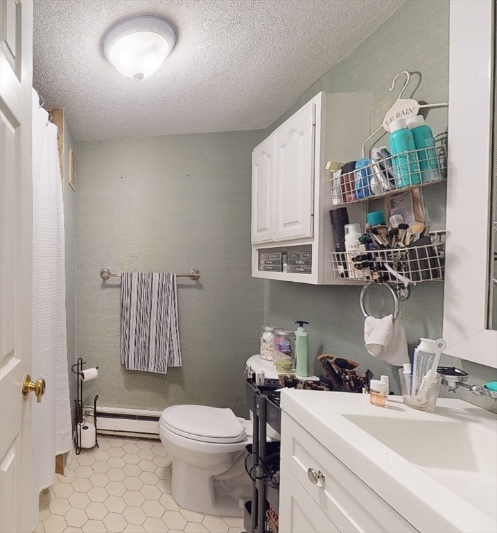 1 bed, 1 bath apartment for rent at 54 Temple Unit 1, Beacon Hill — photo 8 of 10