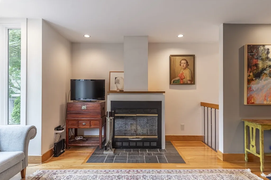 3 bed, 3 bath apartment for rent at 54 Trowbridge St Unit G, Mid-Cambridge — photo 5 of 38