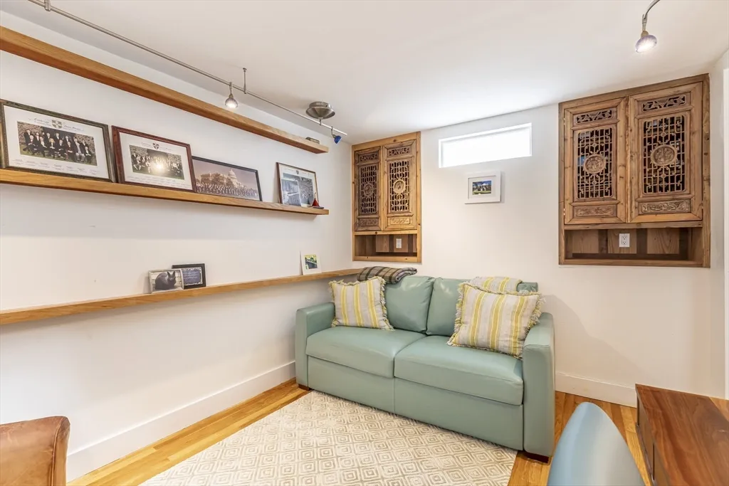 3 bed, 3 bath apartment for rent at 54 Trowbridge St Unit G, Mid-Cambridge — photo 33 of 38