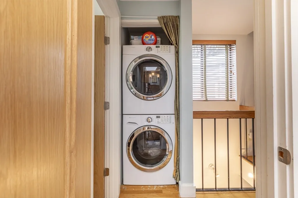 3 bed, 3 bath apartment for rent at 54 Trowbridge St Unit G, Mid-Cambridge — photo 29 of 38