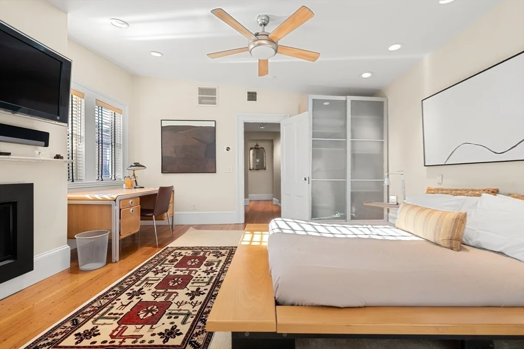 4 bed, 3 bath apartment for rent at 54 Union Park, South End — photo 24 of 35