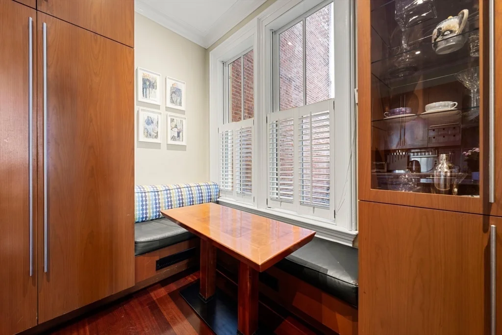4 bed, 3 bath apartment for rent at 54 Union Park, South End — photo 8 of 35