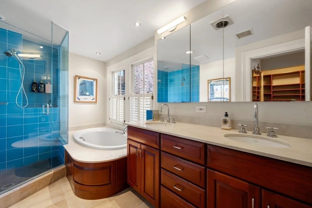 4 bed, 3 bath apartment for rent at 54 Union Park, South End — photo 26 of 35