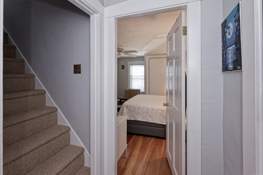 4 bed, 1 bath apartment for rent at 54 West Main Unit 2, Marlborough — photo 22 of 41