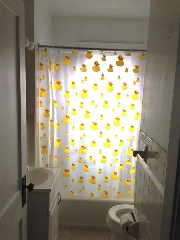 2 bed, 1 bath apartment for rent at 54 West St Unit 54, Medford — photo 8 of 11
