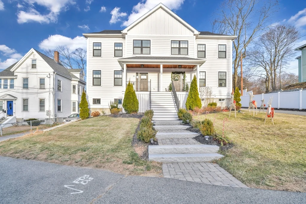 4 bed, 2 bath apartment for rent at 54 Williams Ave Unit A, Hyde Park — photo 1 of 29