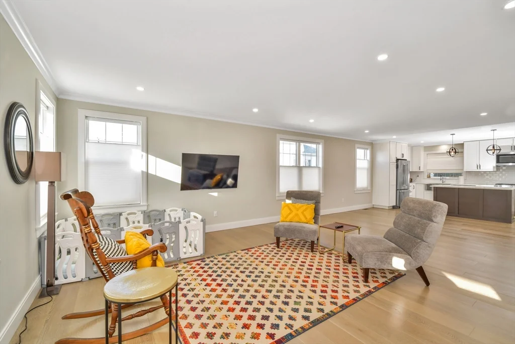 4 bed, 2 bath apartment for rent at 54 Williams Ave Unit A, Hyde Park — photo 3 of 29