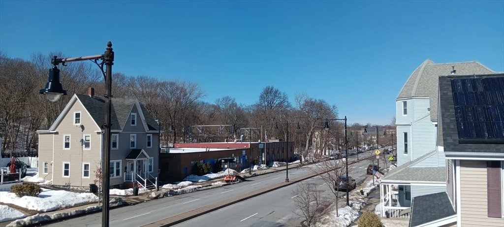 2 bed, 1 bath apartment for rent at 540 Hyde Park Ave Unit 2, Roslindale — photo 5 of 6