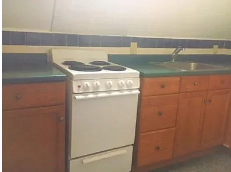 2 bed, 1 bath apartment for rent at 540 Hyde Park Ave Unit 3, Roslindale — photo 5 of 6