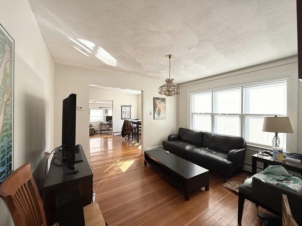 2 bed, 1 bath apartment for rent at 540 Main St Unit 2, Medford — photo 8 of 17