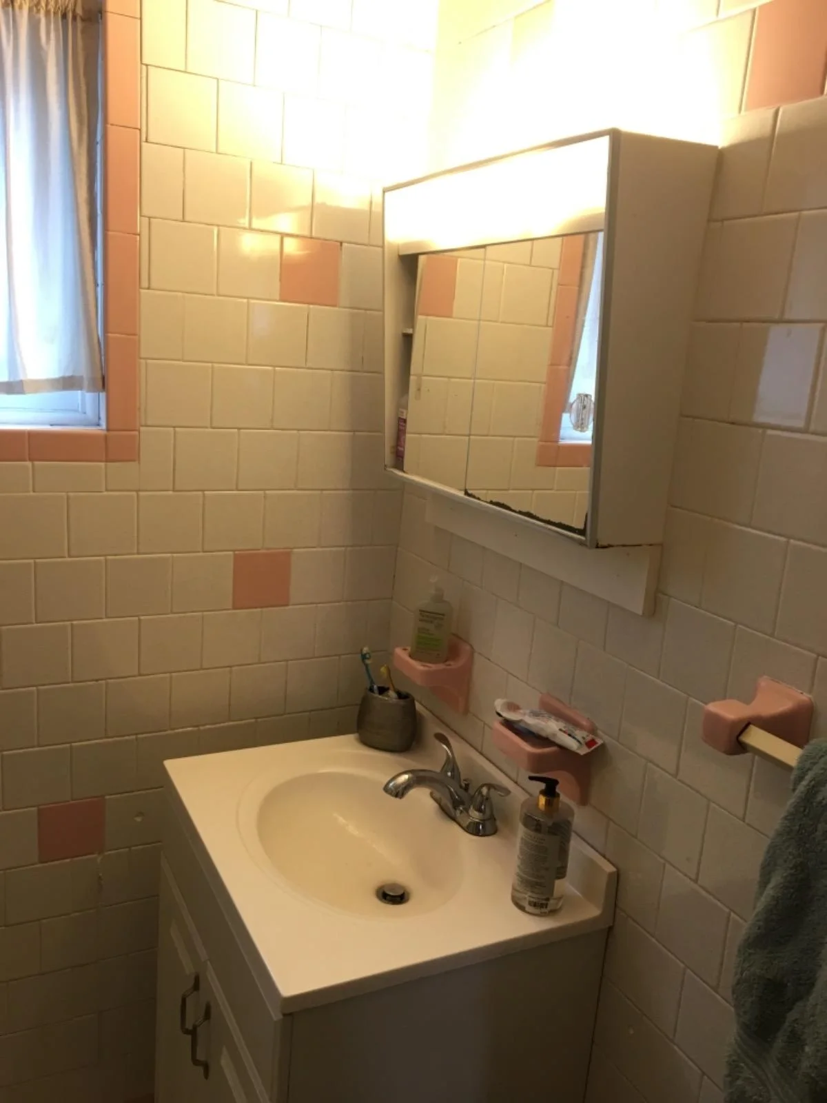 2 bed, 1 bath apartment for rent at 540 Main St Unit 2, South Medford — photo 13 of 13