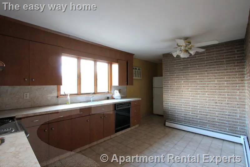 2 bed, 1 bath apartment for rent at 540 Main St Unit 2, Tufts — photo 5 of 24