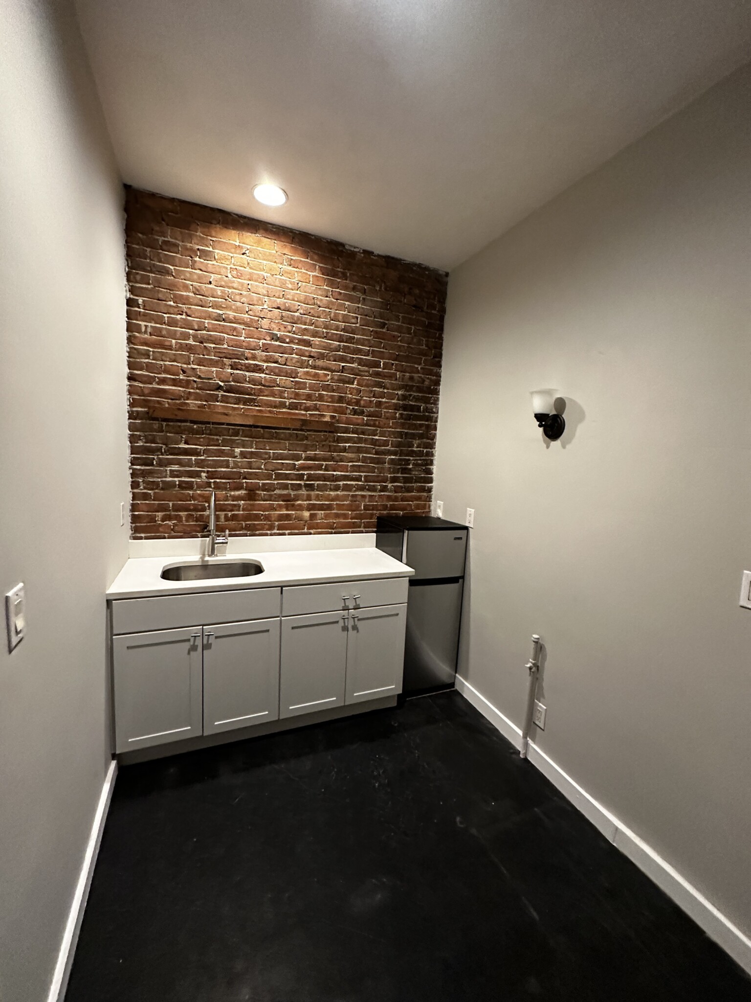 2 bed, 3 bath apartment for rent at 540 Massachusetts Ave Unit 1, South End — photo 13 of 35