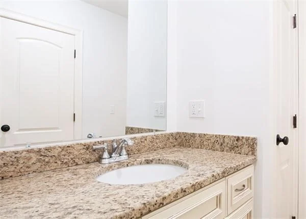 3 bed, 2 bath apartment for rent at 541 Sumner St Unit A, East Boston — photo 6 of 21
