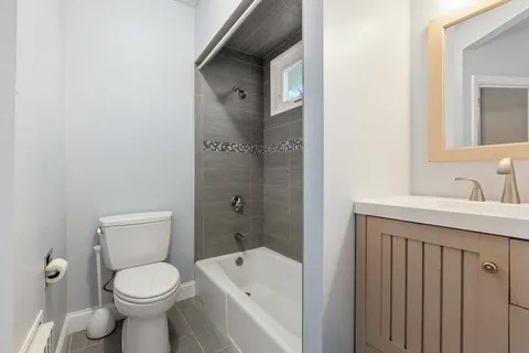2 bed, 1 bath apartment for rent at 541 Washington Unit 2, Chelsea — photo 12 of 13