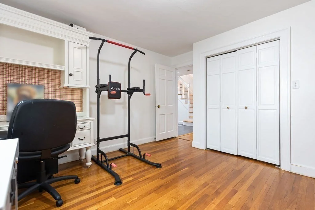 5 bed, 3 bath apartment for rent at 542 Commonwealth Ave Unit 542, Newton — photo 14 of 31