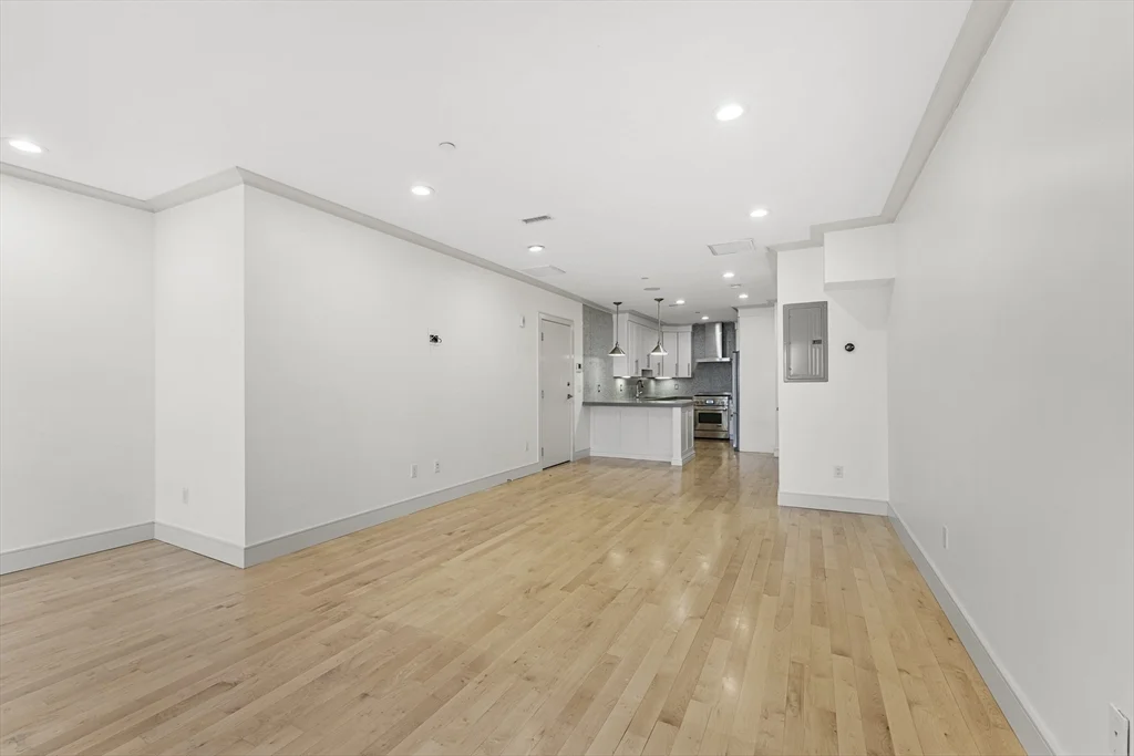 2 bed, 2 bath apartment for rent at 542 Dorchester Ave Unit 302, South Boston — photo 4 of 33