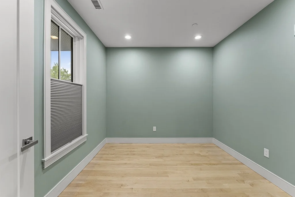 2 bed, 2 bath apartment for rent at 542 Dorchester Ave Unit 302, South Boston — photo 18 of 33