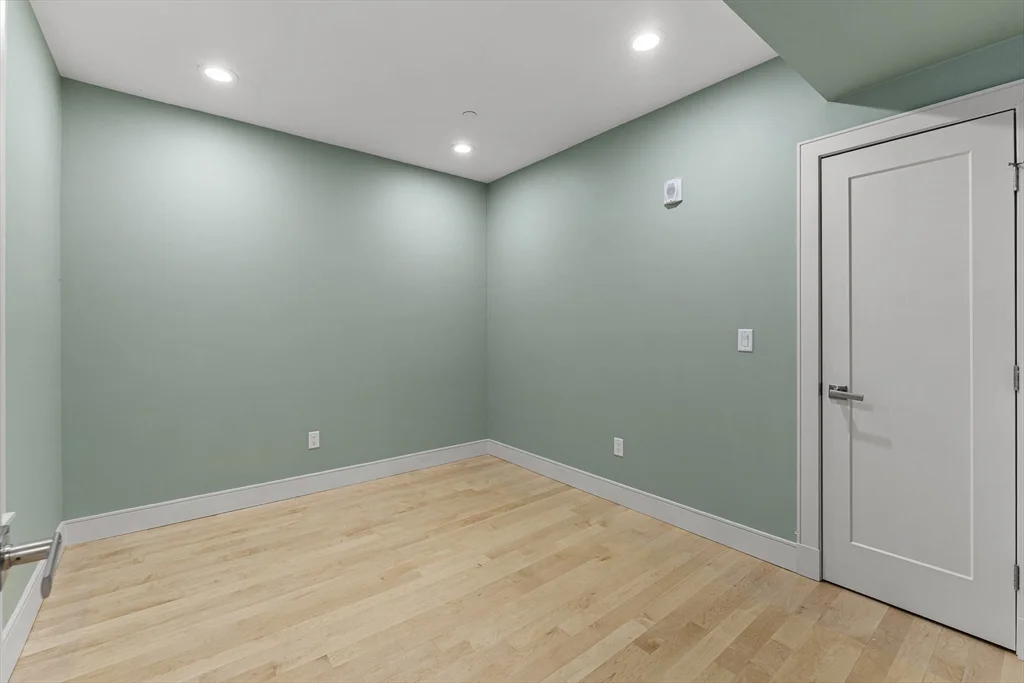 2 bed, 2 bath apartment for rent at 542 Dorchester Ave Unit 302, South Boston — photo 19 of 33