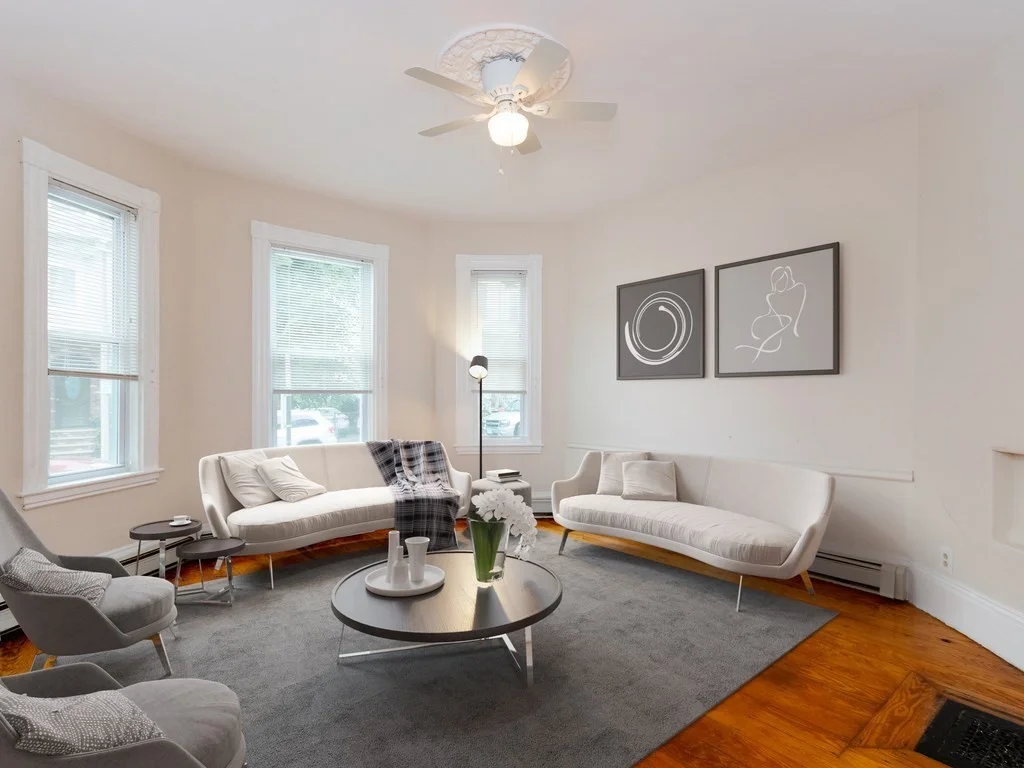 3 bed, 1 bath apartment for rent at 542 East 5th Unit 1, South Boston — photo 1 of 8