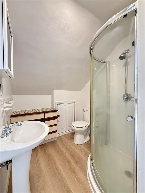 2 bed, 1 bath apartment for rent at 542 Mount Hope St Unit 3, North Attleboro — photo 7 of 11