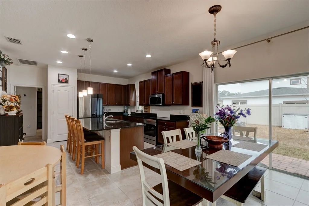 3 bed, 2 bath apartment for rent at 5424 Estero Loop Unit -, Port Orange — photo 5 of 23
