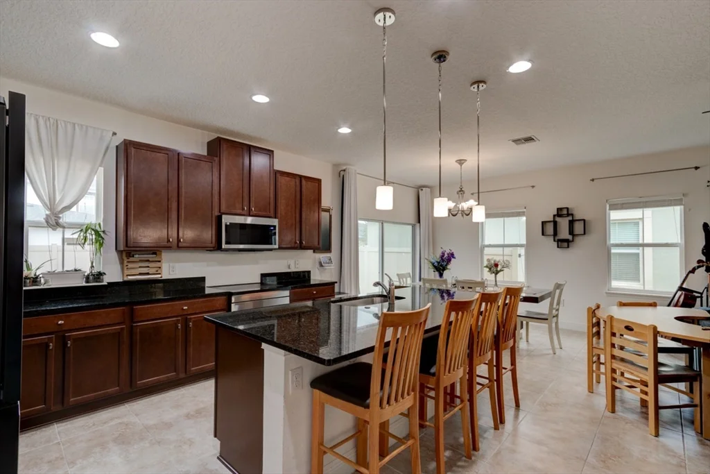 3 bed, 2 bath apartment for rent at 5424 Estero Loop Unit -, Port Orange — photo 8 of 23