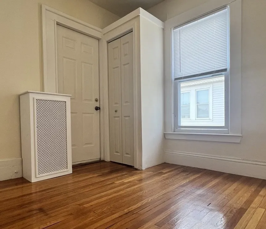 2 bed, 1 bath apartment for rent at 543 Broadway Unit 2F, Magoun Square — photo 14 of 24
