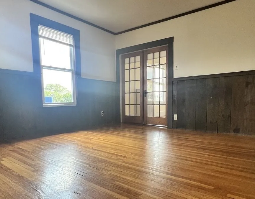 2 bed, 1 bath apartment for rent at 543 Broadway Unit 2F, Magoun Square — photo 2 of 24