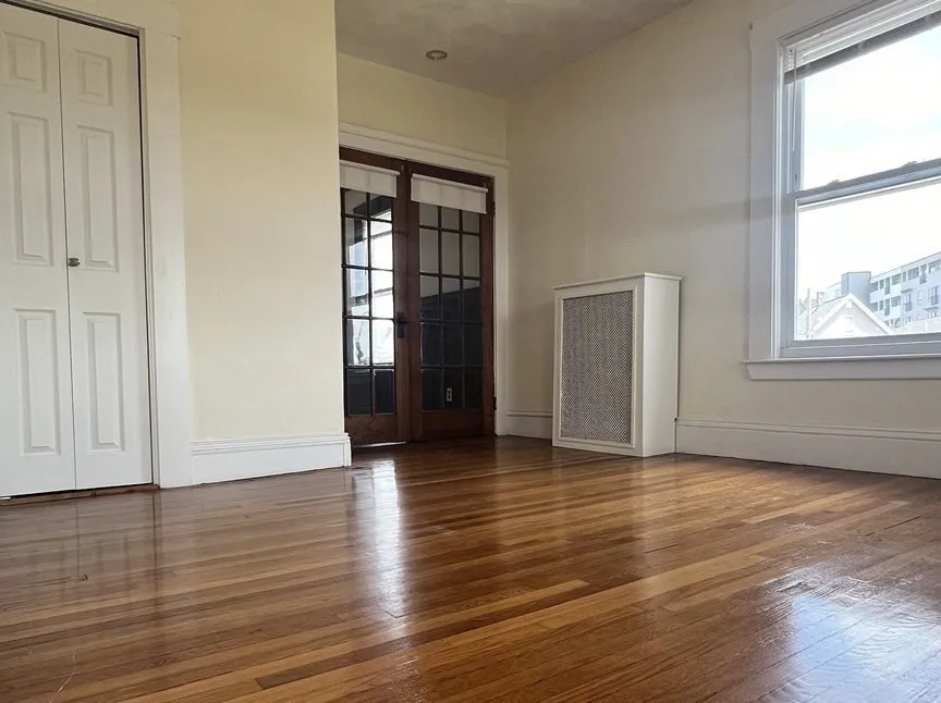 2 bed, 1 bath apartment for rent at 543 Broadway Unit 2F, Magoun Square — photo 11 of 24