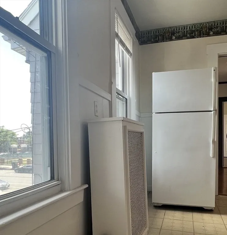2 bed, 1 bath apartment for rent at 543 Broadway Unit 2F, Magoun Square — photo 7 of 24