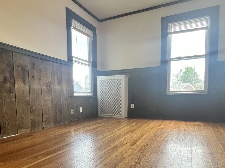 2 bed, 1 bath apartment for rent at 543 Broadway Unit 2F, Magoun Square — photo 9 of 24
