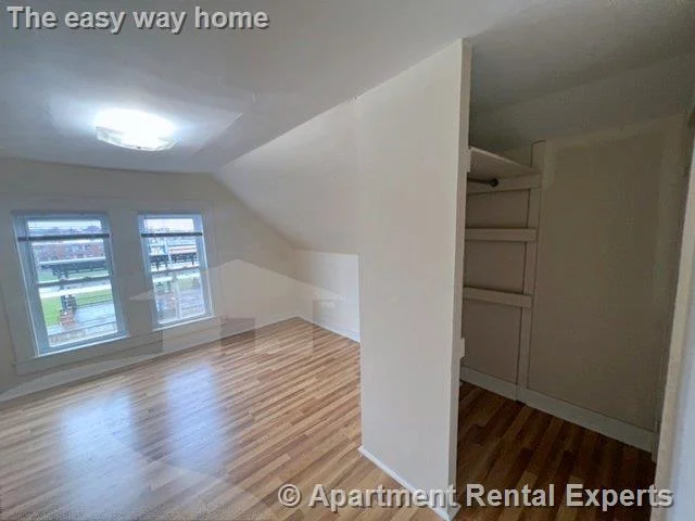2 bed, 1 bath apartment for rent at 543 Broadway Unit 3, Magoun Square — photo 2 of 10