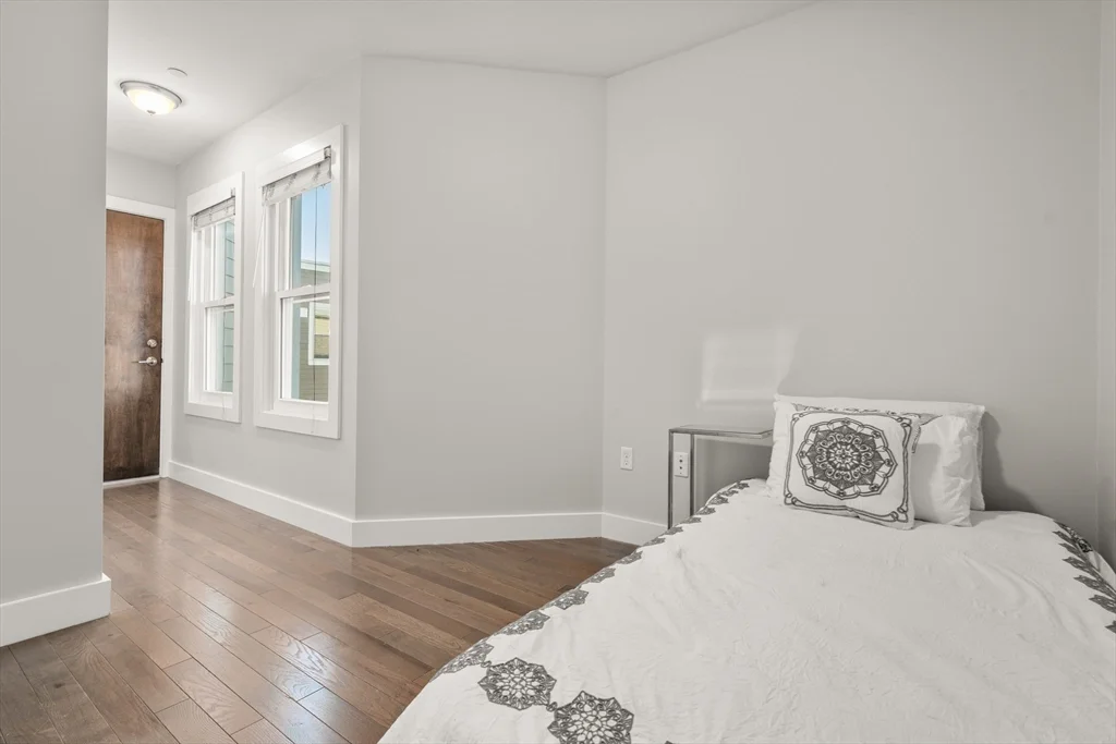 2 bed, 1 bath apartment for rent at 543 Dorchester Ave Unit 5, South Boston — photo 9 of 10