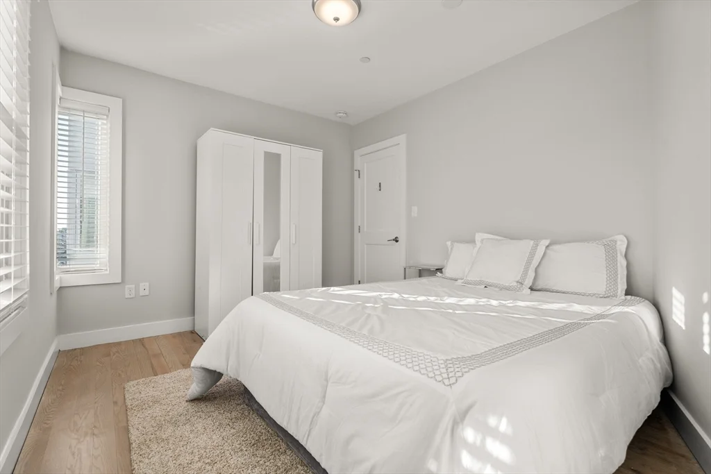 1 bed, 1 bath apartment for rent at 543 Dorchester Ave Unit 8, South Boston — photo 4 of 6