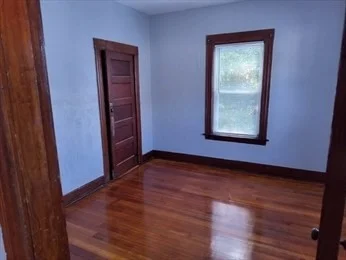 2 bed, 1 bath apartment for rent at 543 Park Ave Unit 3, Worcester — photo 7 of 8